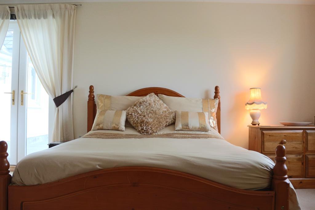 Hotel Pantysgyfarnog Near Carmarthenshire Pembrokeshire Extérieur photo