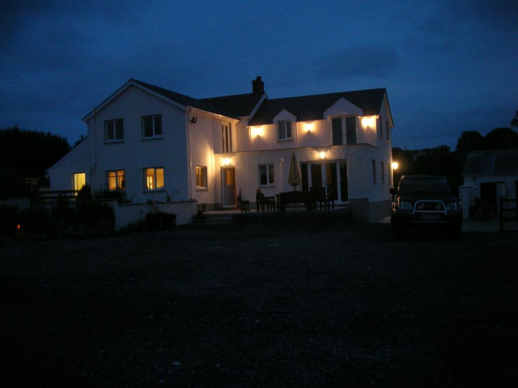 Hotel Pantysgyfarnog Near Carmarthenshire Pembrokeshire Extérieur photo