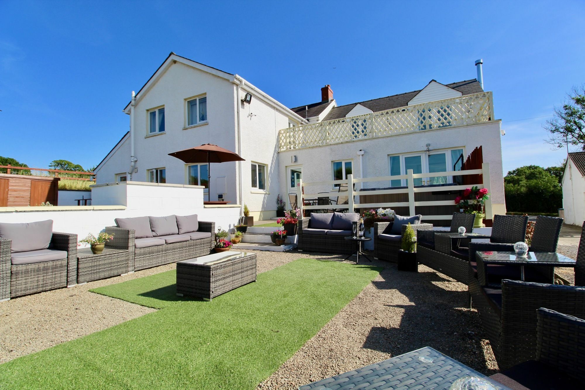 Hotel Pantysgyfarnog Near Carmarthenshire Pembrokeshire Extérieur photo
