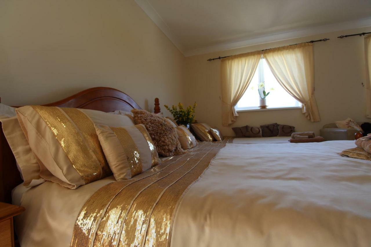 Hotel Pantysgyfarnog Near Carmarthenshire Pembrokeshire Extérieur photo